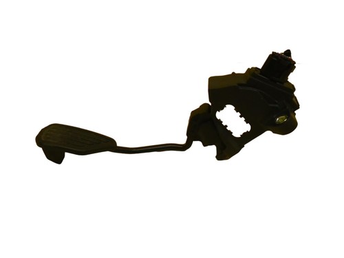 Toyota yaris throttle pedal - throttle,