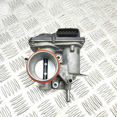 Toyota yaris p13 throttle body - toyota,
