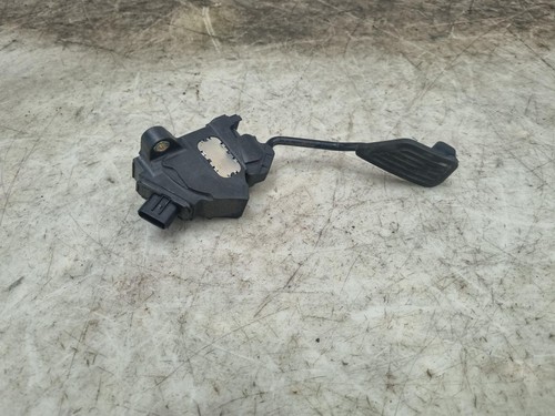 Toyota yaris throttle - throttle, pedal